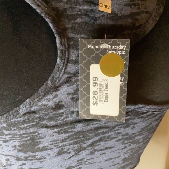 #30 Tank Top - Picture 4 of 4